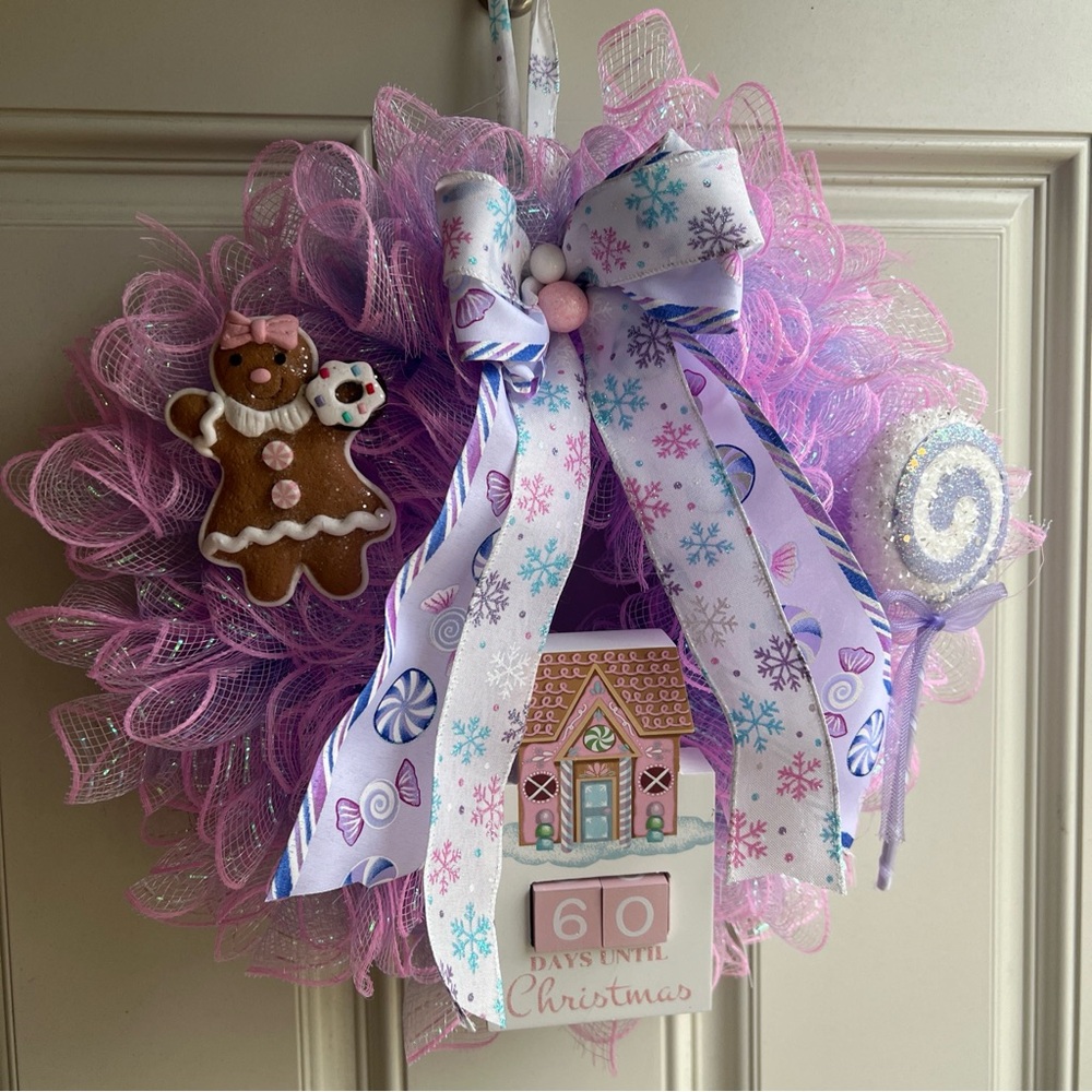 Pastel Countdown  Christmas Mini Wreath 12” Indoor Decor Girls Room Gingerbread